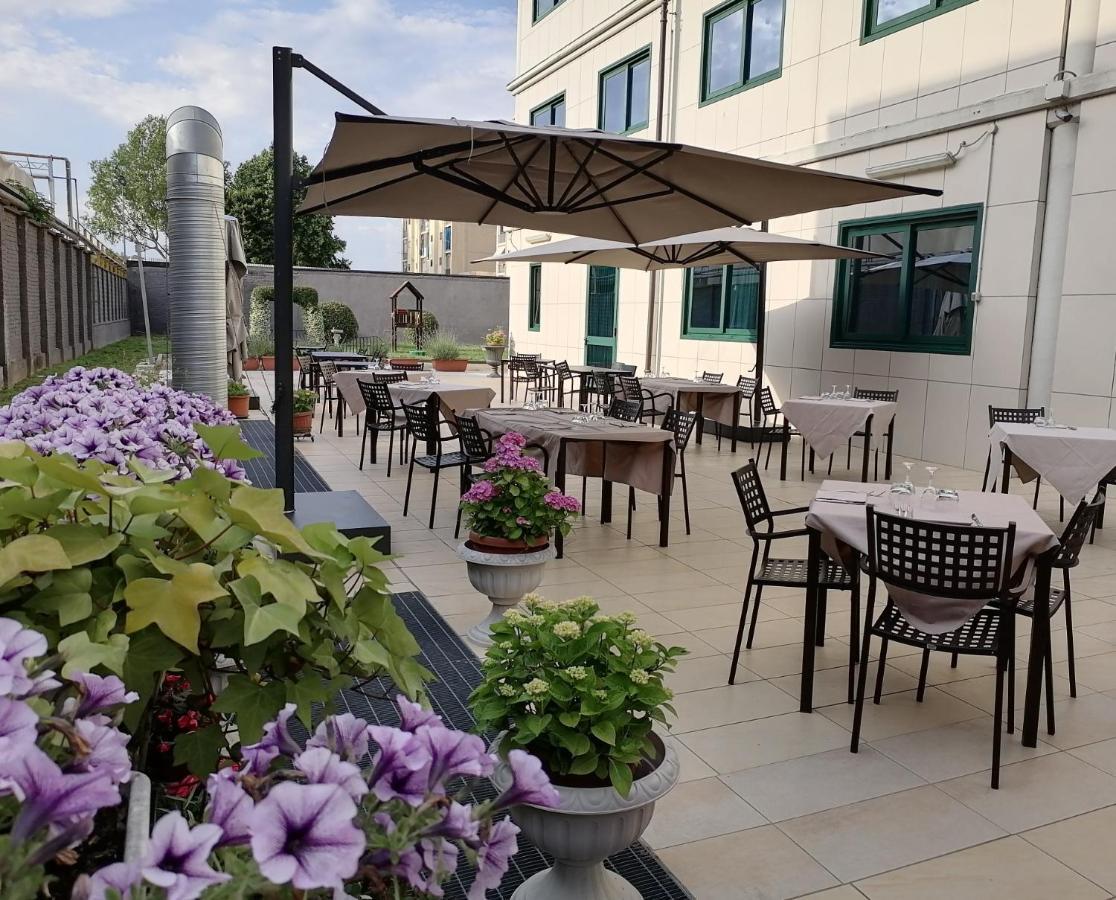 Hotel Parisi Νικελίνο Εξωτερικό φωτογραφία