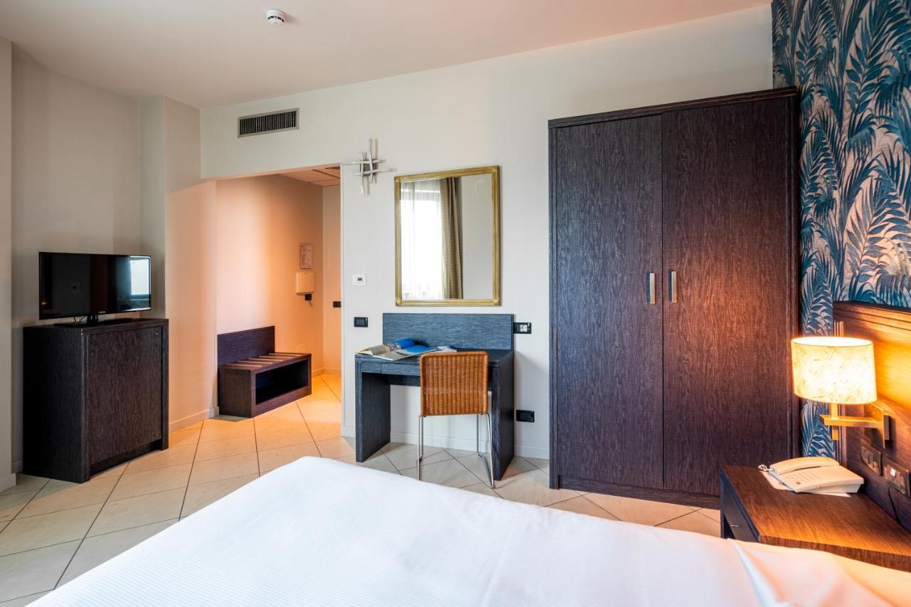 Hotel Parisi Νικελίνο Εξωτερικό φωτογραφία