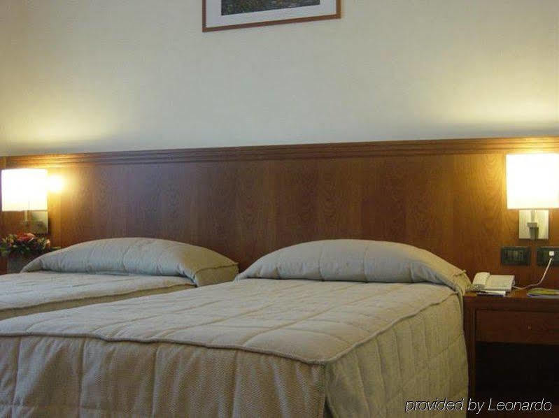 Hotel Parisi Νικελίνο Εξωτερικό φωτογραφία